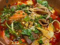 -成都你六姐·牛肉冒菜(上海环宇荟店)