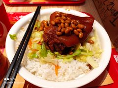 -猪戈戈超级猪脚饭(佳兆业店)