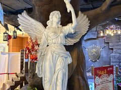 -暴风岛沉浸式体验馆(百联世纪店)