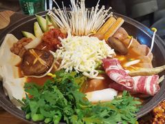 -冰川冷面·延边菜·炭烤串(观前店)