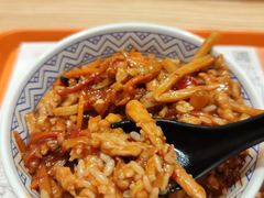 鱼香肉丝饭-吉野家(上海美罗城店)