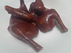 脆皮乳鸽-西郊壹号