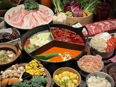 -三出山火锅(南京万象天地店)