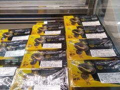 -周黑鸭(地铁香港路站店)