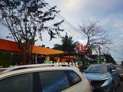 -岛中岛·海鲜大排档·万宁老字号(东澳店)