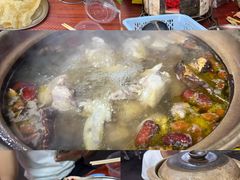 -威邵鸡煲(西华路总店)