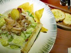 鸡肉凯撒沙拉-鹿萤季·营地小馆(皇后公园店)