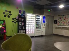 栖游青年旅馆太空舱胶囊公寓-栖游青年旅舍(华强北地铁站店)