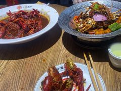 -叶派龙虾•招牌香辣蟹·海鲜(中海国际店)