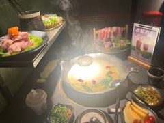 -湊湊火锅·茶憩(杭州湖滨银泰in77店)