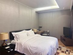 -灞柳驿酒店(香湖湾地铁站店)