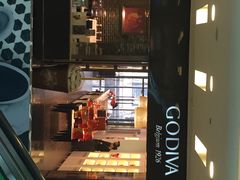 iphone_upload_pic-GODIVA(王府井apm店)