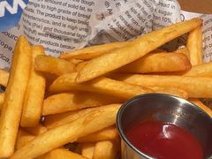 -绿茵小镇中西餐厅(五岭店)