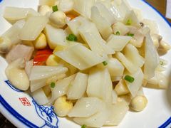 -黄泥岗·地道湖北菜(奥特莱斯店)