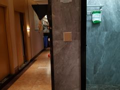 -金色印象·4K影院式足体养生(杨家坪西郊店)
