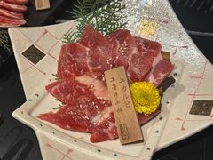 -山川小町·极番烧肉(新地假日广场店)