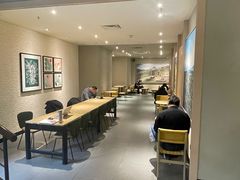 -星巴克臻选(南京金茂览秀城店)