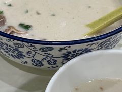 全羊汤-穆得·老周家牛肉烧饼(普利街店)