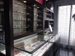 -视野联行眼镜蔡司·依视路官方授权店(顺城店)