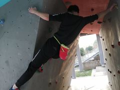 -滨江攀岩