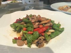 -有喜胶东小馆(太申祥和店)