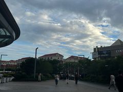 -上海世纪汇广场
