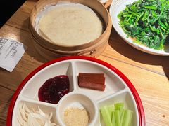 -青年公社烤鸭(滨湖银泰店)