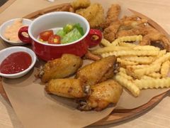 -必胜客(松雷店)