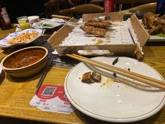 -聚串门儿·东北烧烤(信义坊店)