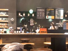 -星巴克(七宝领展广场1F店)