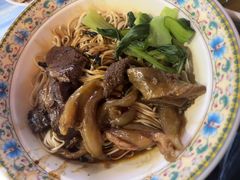 -金杨拉面王小吃面馆·牛三宝面·红烧牛肉粉