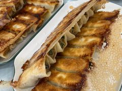 -大肚水饺锅贴·家常融合菜(新港店)