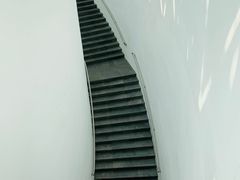 -广州人民艺术中心