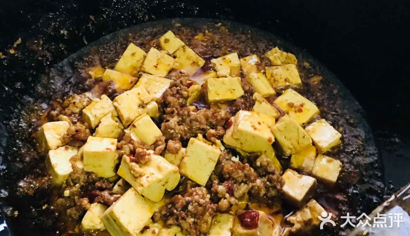 正宗家常麻婆豆腐，有盐有味，很下饭。