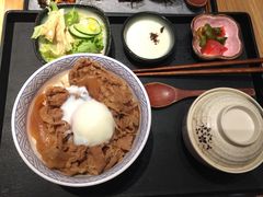 -牛気·越光米牛肉饭(水游城店)