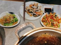 -璞臻汽锅餐厅(南京东路店)
