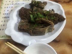 -苏莱特色牛骨滩羊手抓馆(长城东街总店)