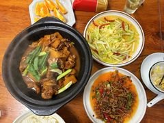 -阿峰饭店·本地土菜馆·农家土鸡煲·一品神仙鸡(报福店)