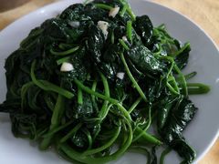 炒红薯叶-蚝专家(北滘店)