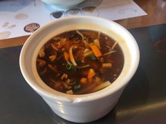 老上海酸辣汤-南小馆(迪士尼小镇店)