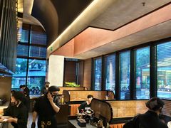 -铭牛烧肉·和牛海鲜自助(高新月牙湖店)