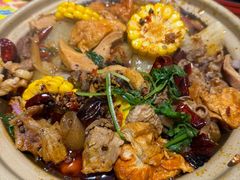 -沙胆彪炭炉牛杂煲(上海日月光广场店)