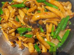 -谭厨中山传家菜.乳鸽.脆鲩鱼(华强北中航城店)