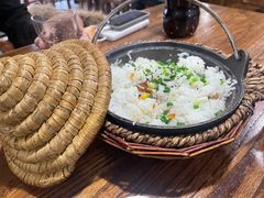 土家腊味土豆饭-壹块捌烧烤(灯市口店)