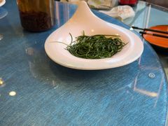 -乡村馕坑肉·烧烤·新疆菜·本地人更爱吃(阿勒泰首店)