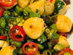 老虎菜拌八带-必点海鲜·海肠捞饭大王(滨江道店)