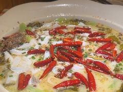 -江渔儿酸菜鱼专门店(明珠广场店)
