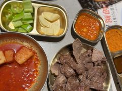 -草家酱蟹炭火烤肉店(珲春南路一店)