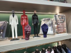 点击看大图 -香港威德诚洋服BESPOKE西服西装高级定制(上海湾一店)