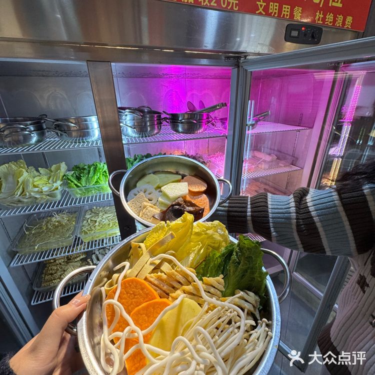 在新乡!你可以永远相信犄角旮旯里的小店…